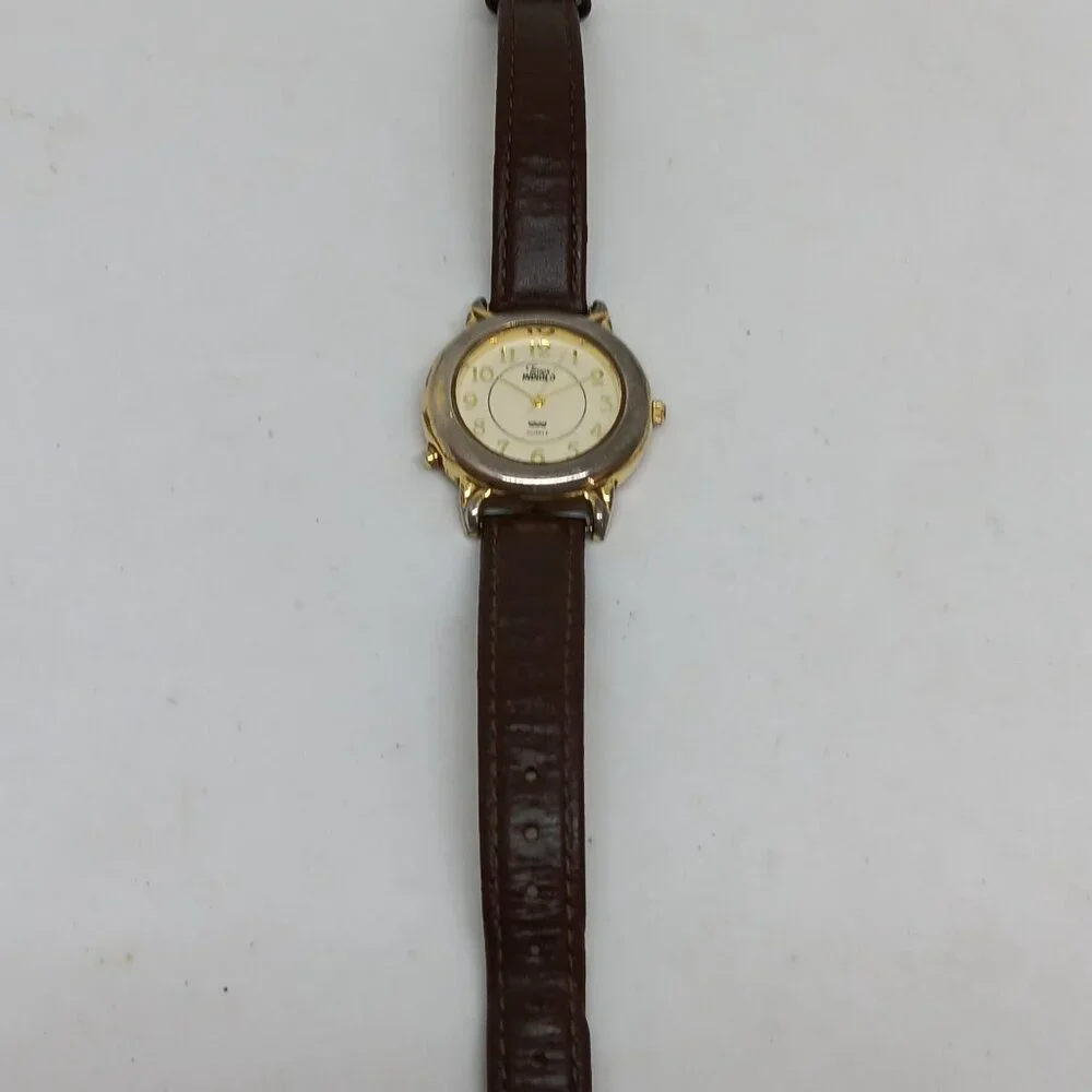 Timex B8 Women's 32mm Gold Tone Leather Band Indiglo Watch NEW BATTERY